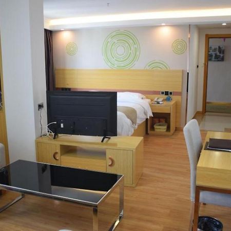 Greentree Inn Qingyuan Qinghe Avenue Branch Exterior photo