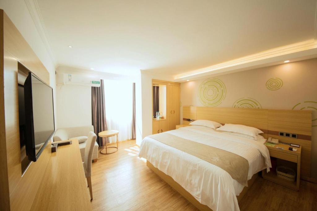 Greentree Inn Qingyuan Qinghe Avenue Branch Exterior photo