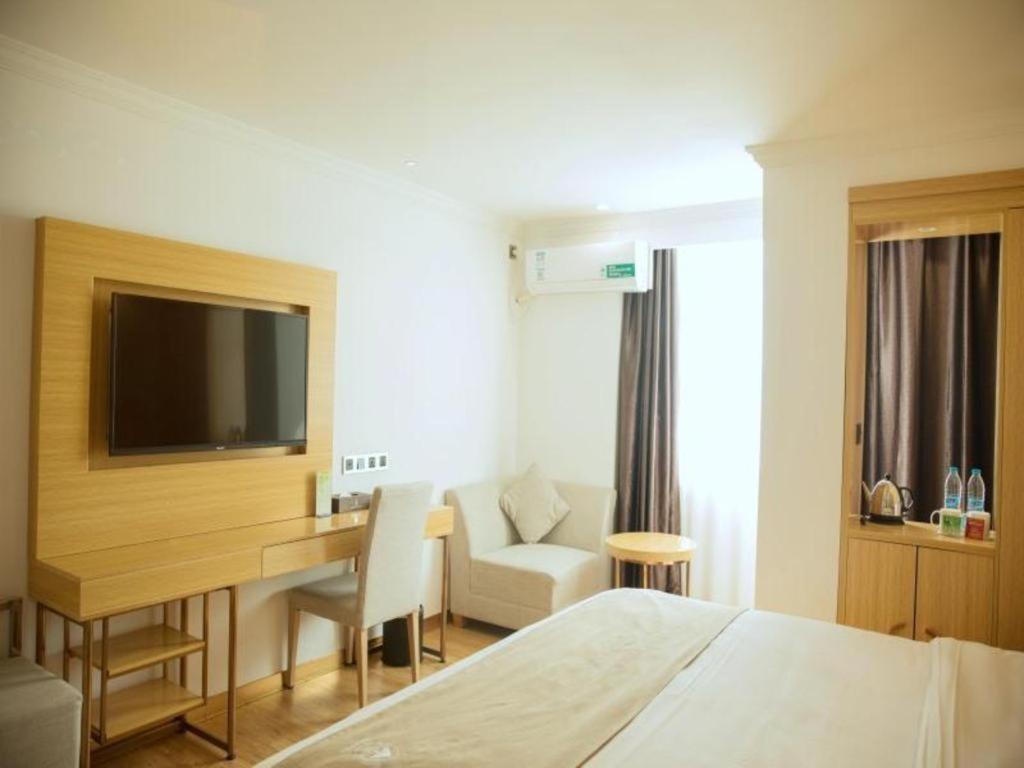 Greentree Inn Qingyuan Qinghe Avenue Branch Exterior photo