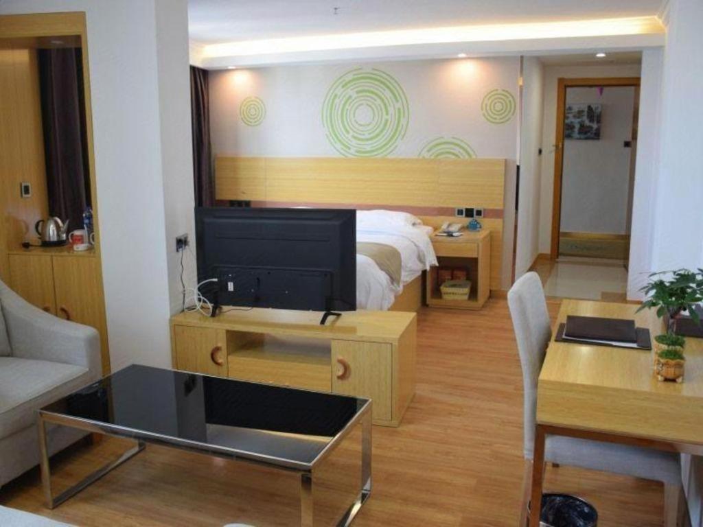 Greentree Inn Qingyuan Qinghe Avenue Branch Exterior photo