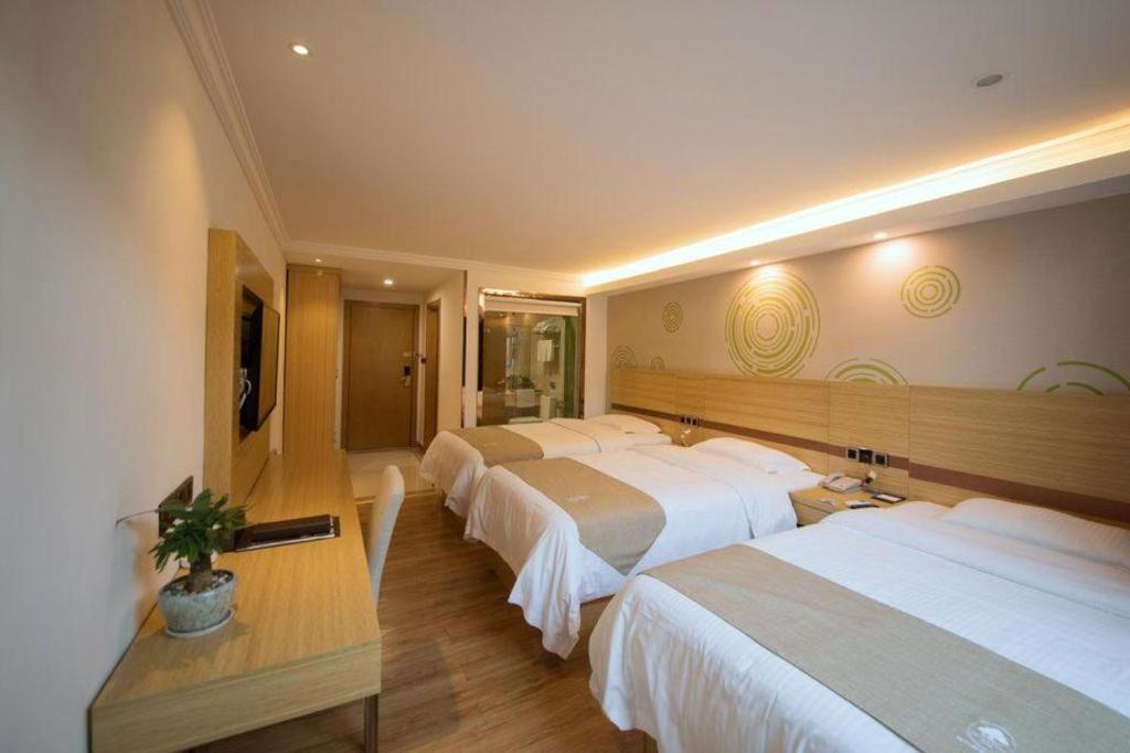 Greentree Inn Qingyuan Qinghe Avenue Branch Exterior photo