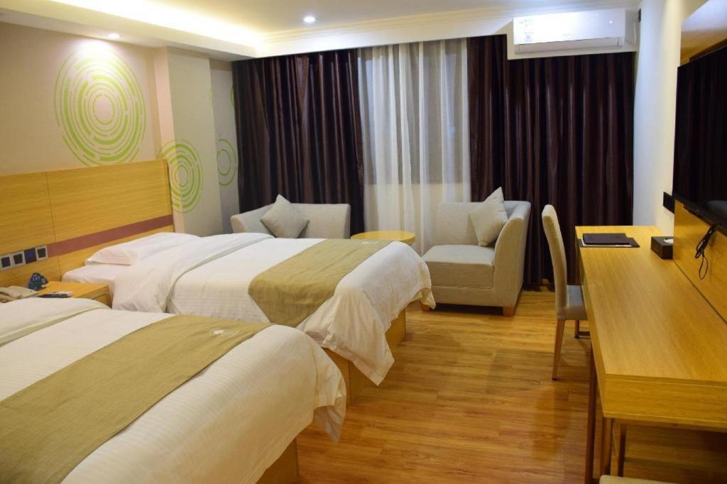 Greentree Inn Qingyuan Qinghe Avenue Branch Exterior photo